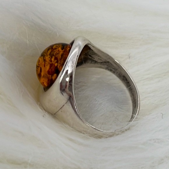 Baltic Green Amber. Modern Sterling Silver Ring US 7 - Picture 3 of 10
